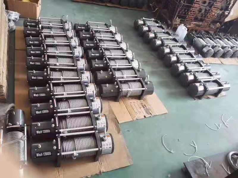 12000磅電動(dòng)絞盤(pán)展示圖